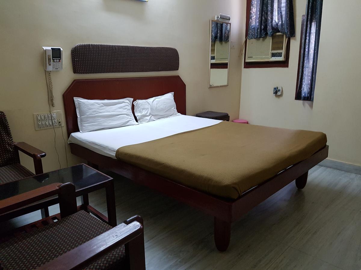 Sri Sai Residency 호텔 티루파티 외부 사진